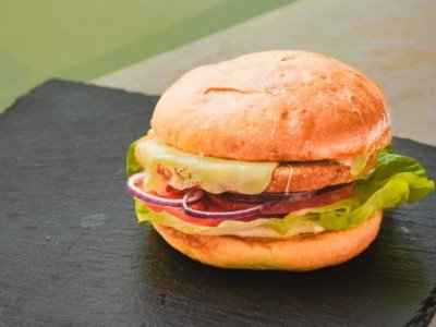 Pileći burger